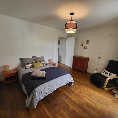Apartamento Le P'Tit Nid Parthenay Exterior foto